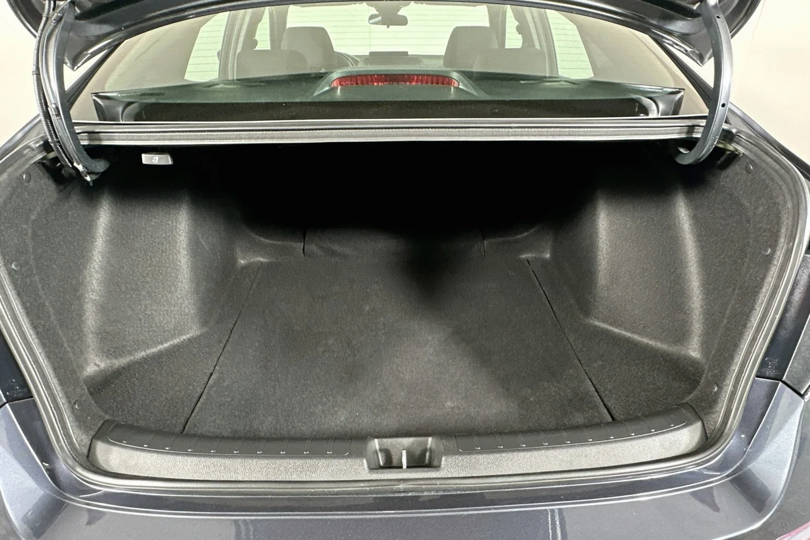 Used 2024 Meteorite Gray Metallic Honda Sport image 21