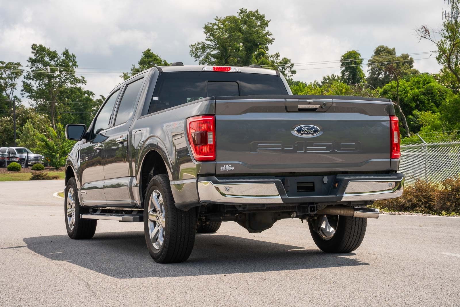 Used 2023 Gray Ford XLT image 5
