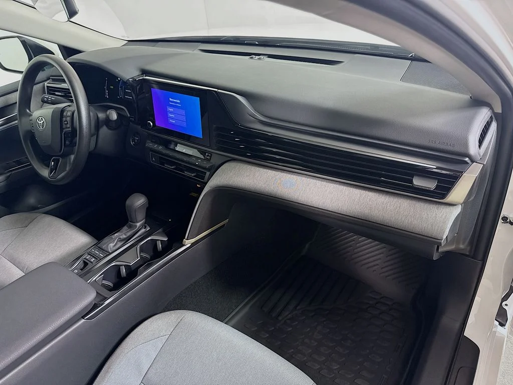 2026 Toyota Camry LE - Photo 24