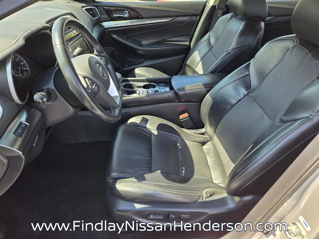 Certified Used 2021 Silver Nissan SV image 10
