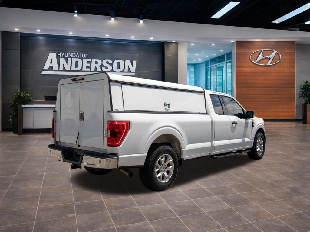 Used 2021 White Ford XLT image 12