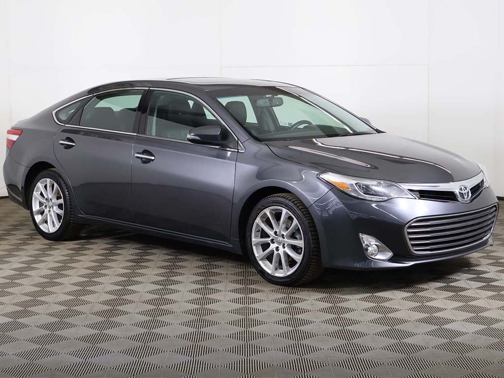 Used 2013 Toyota Avalon XLE Touring with VIN 4T1BK1EB7DU017360 for sale in Streetsboro, OH