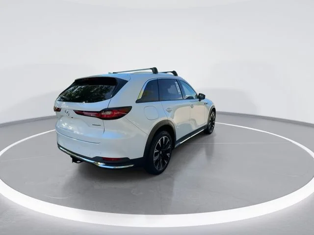 Used 2025 White Mazda Premium Plus image 8