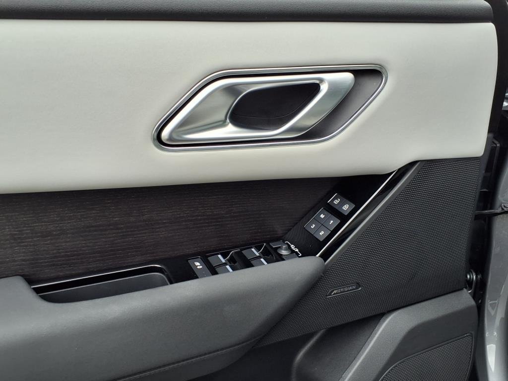 2025 Land Rover Range Rover Velar S - Photo 10