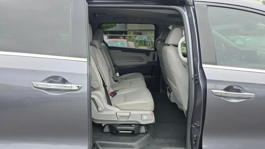 Used 2022  Honda EX-L image 13