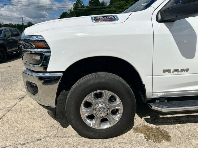 Used 2025 White Ram Big Horn image 35