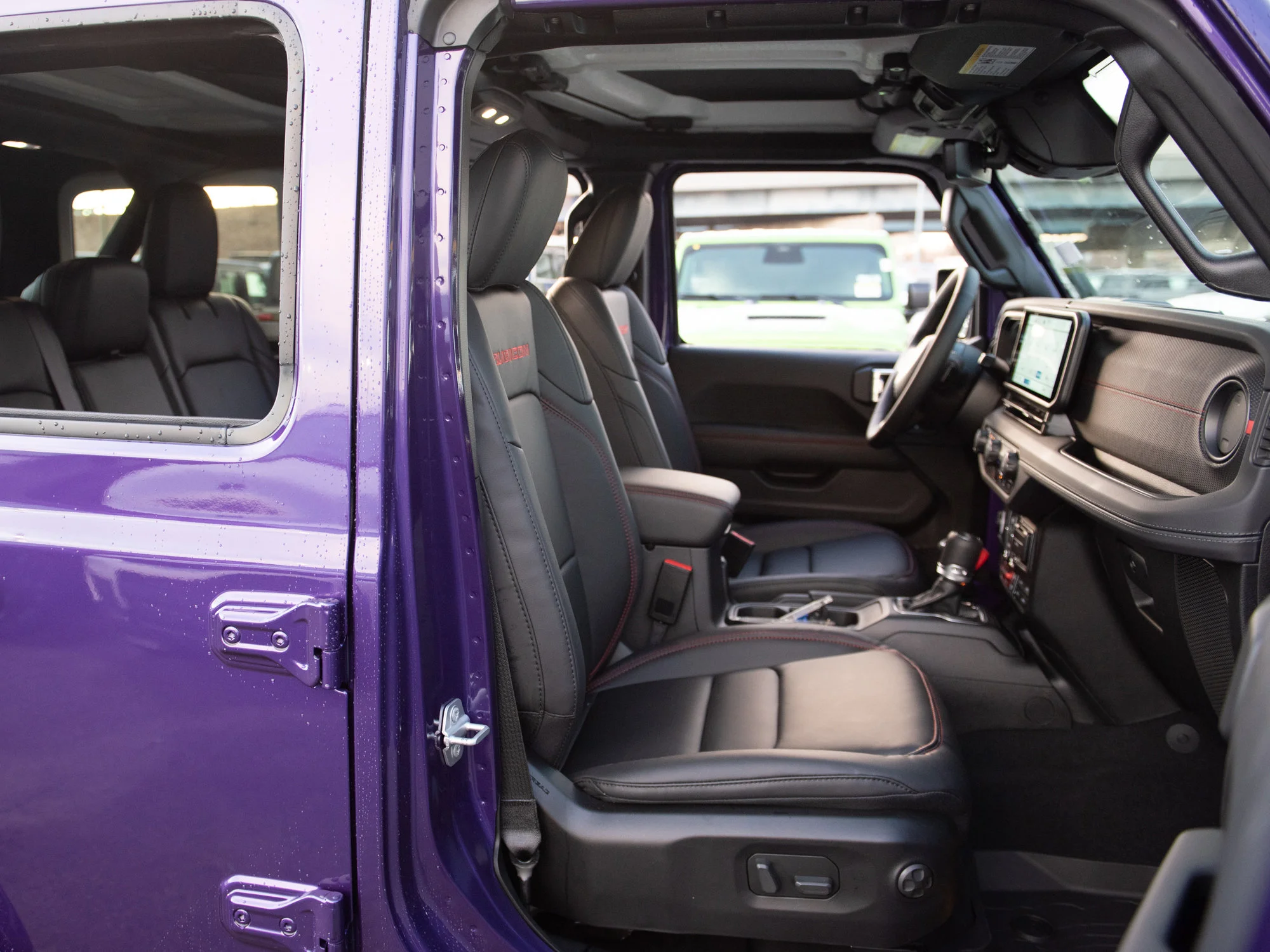 New 2026 reign Jeep Rubicon X* image 16
