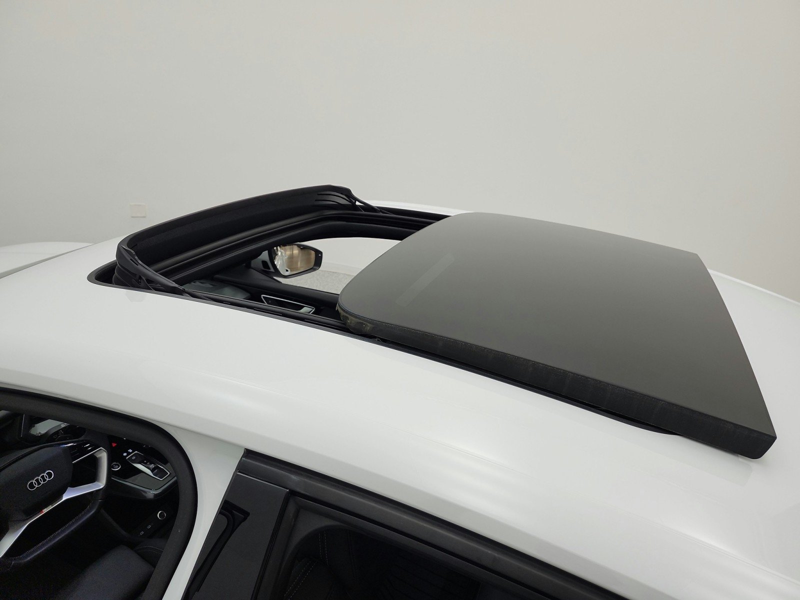 Used 2024 Glacier White Metallic Audi Premium Plus 55 quattro image 11