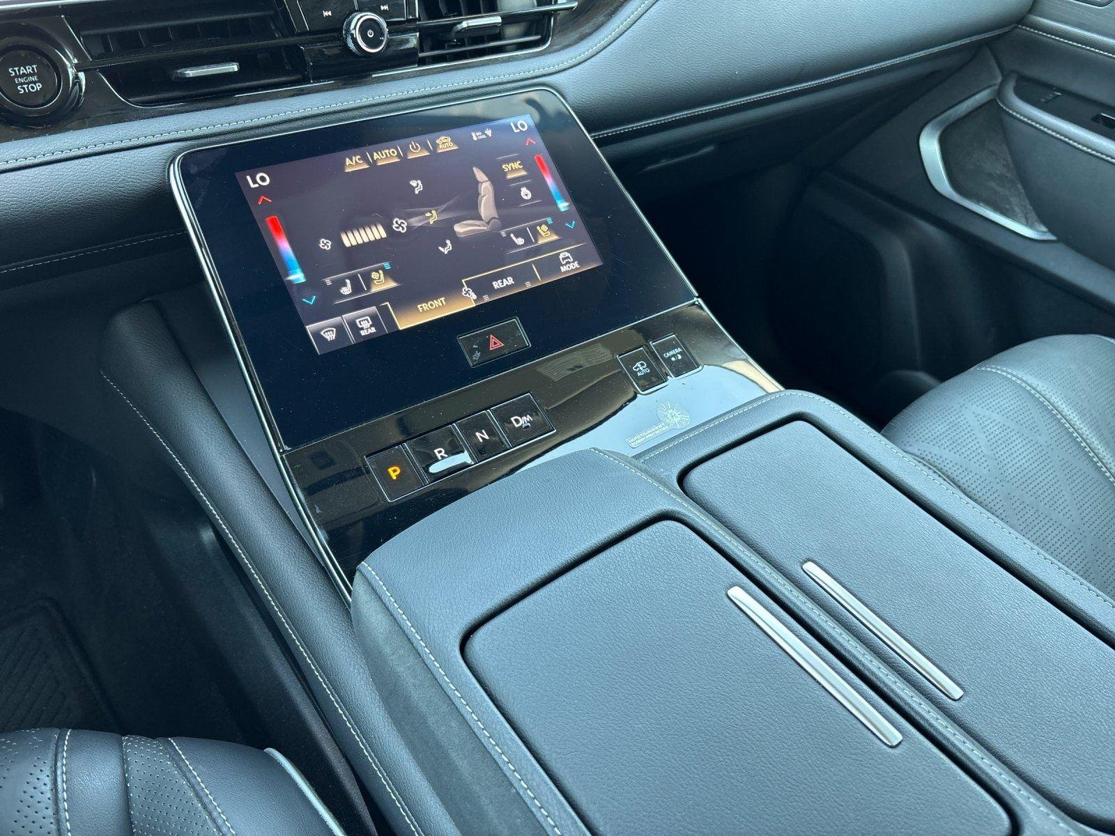 Used 2025 Dynamic Metal INFINITI SENSORY image 27