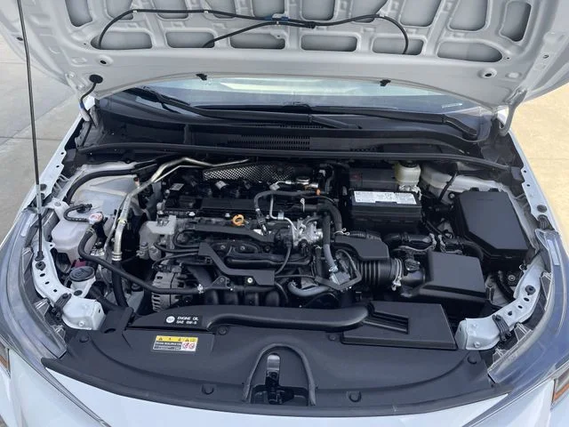 2025 Toyota Corolla LE - Photo 42