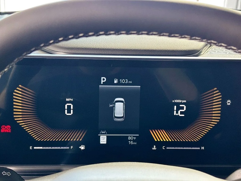 New 2027 Ceramic Silver Kia LX image 14