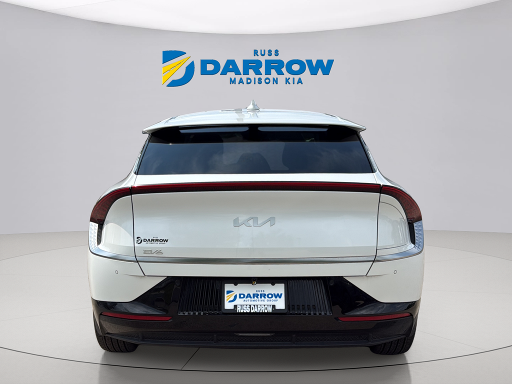 Used 2023 Snow White Pearl Kia Wind image 4