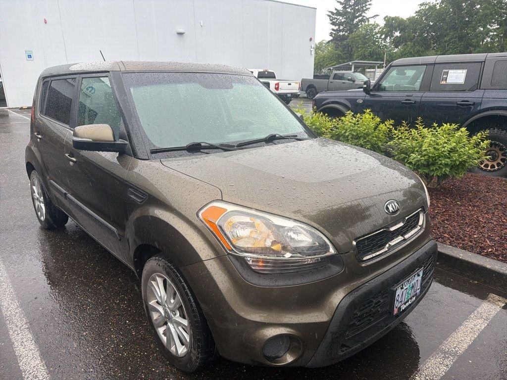 2013 Kia Soul 2.0L + AT 5-Door's photo