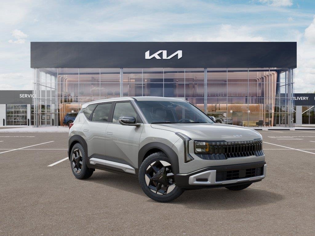 New 2027 Ivory Silver Kia S image 8
