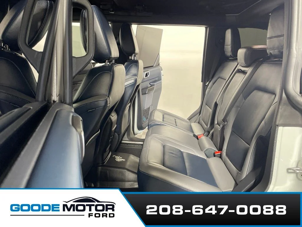 Used 2024 Green Ford Outer Banks image 18