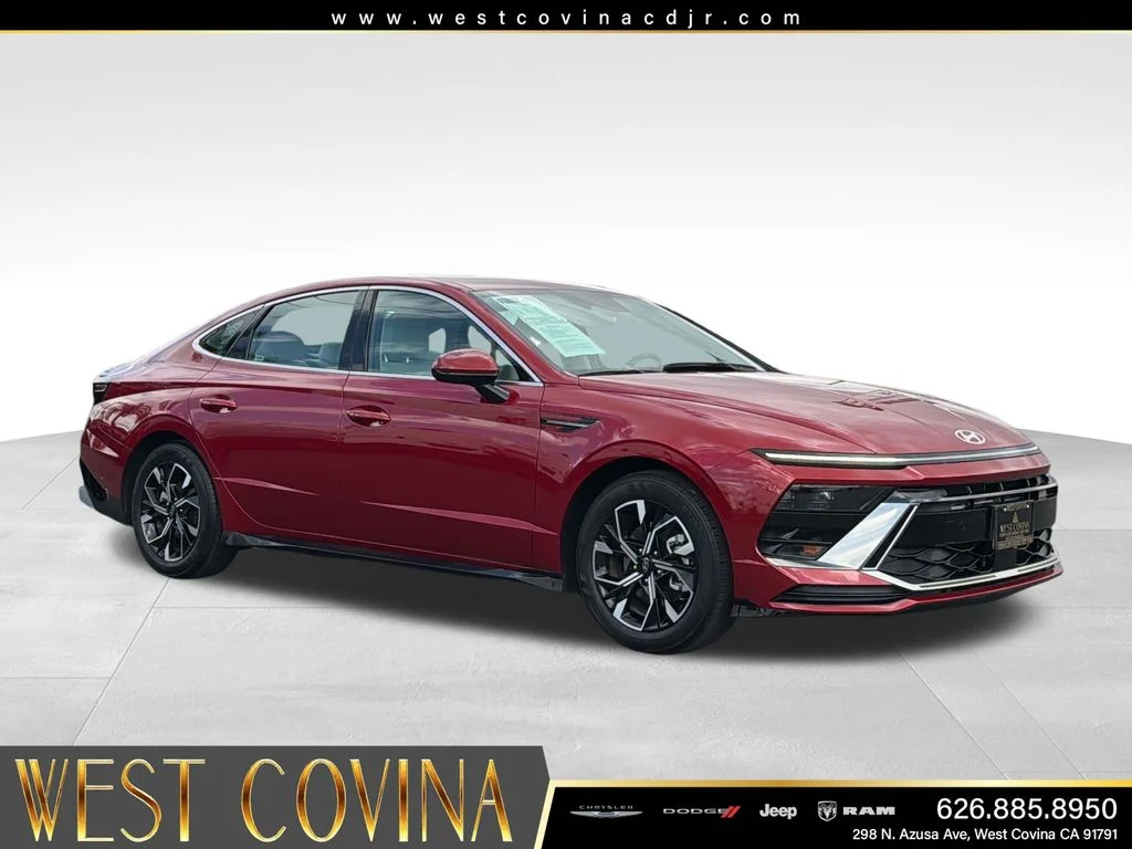 2025 Hyundai Sonata SEL's photo