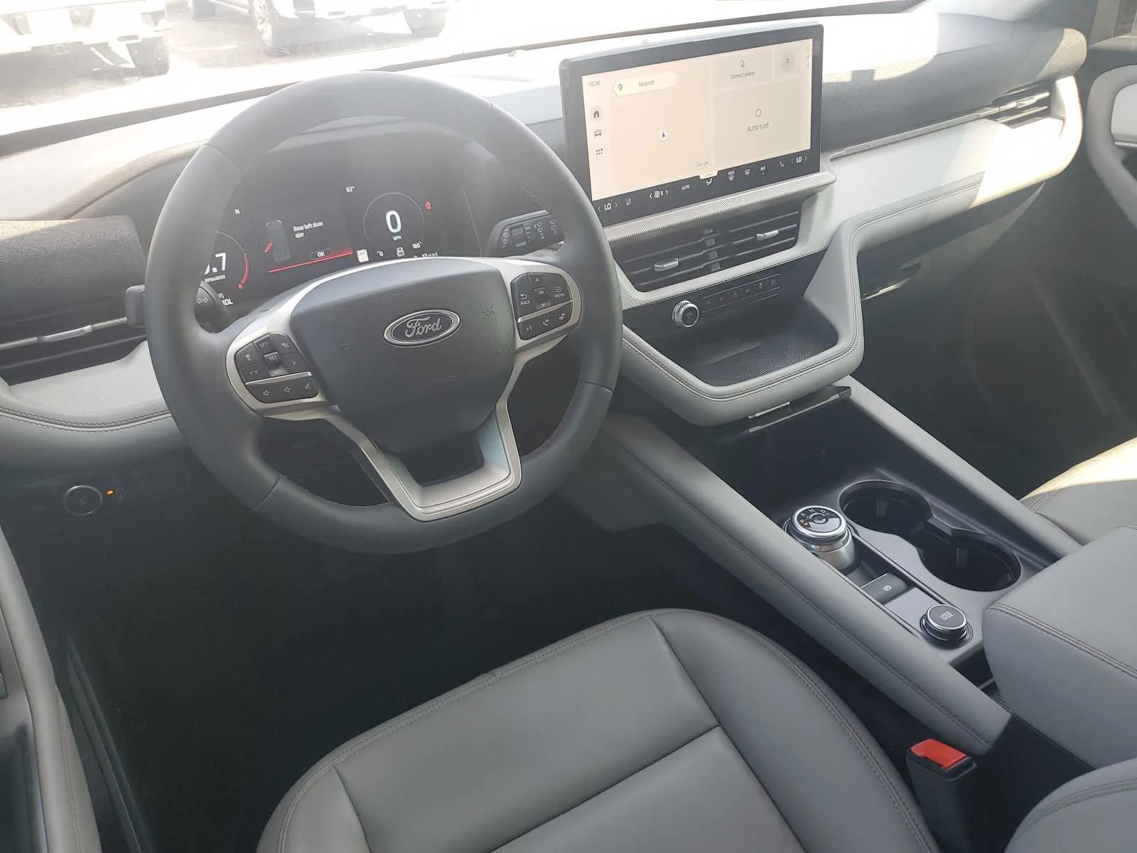 Used 2025 Star White Metallic Tri- Ford Active image 16