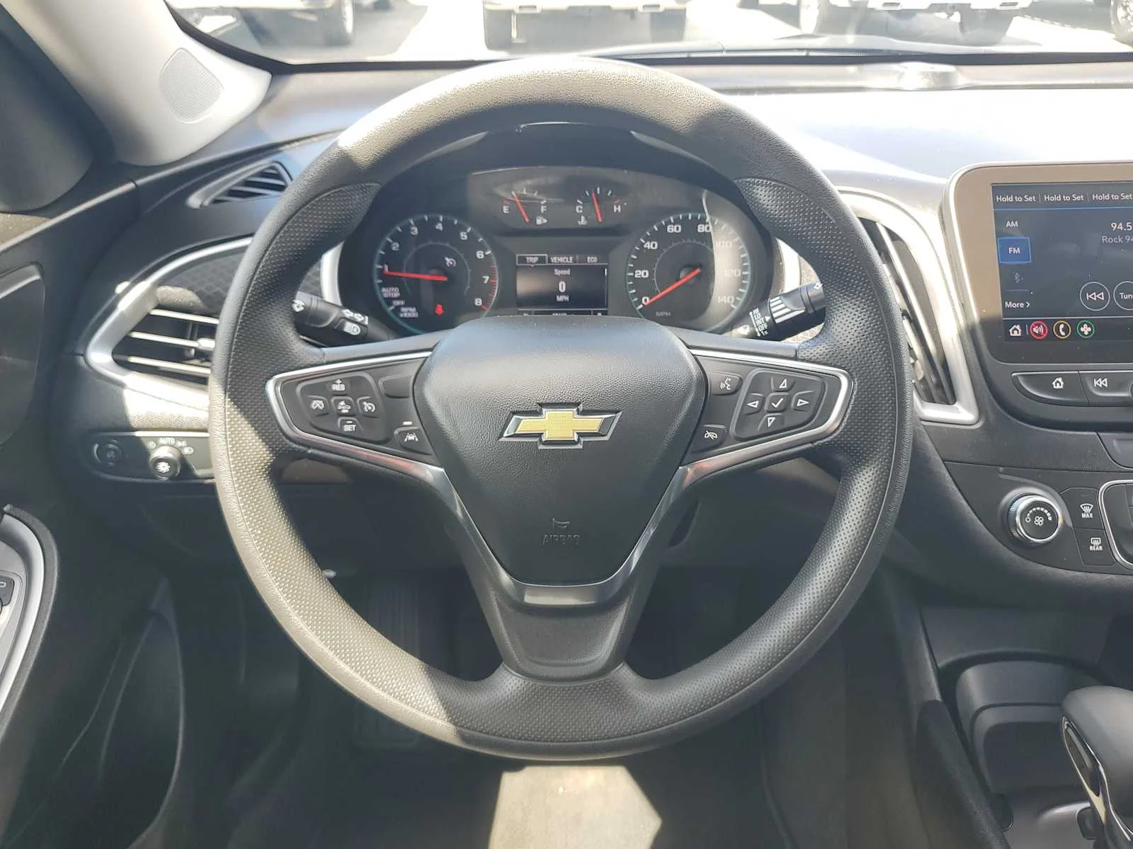 Used 2024 Summit White Chevrolet FL image 15