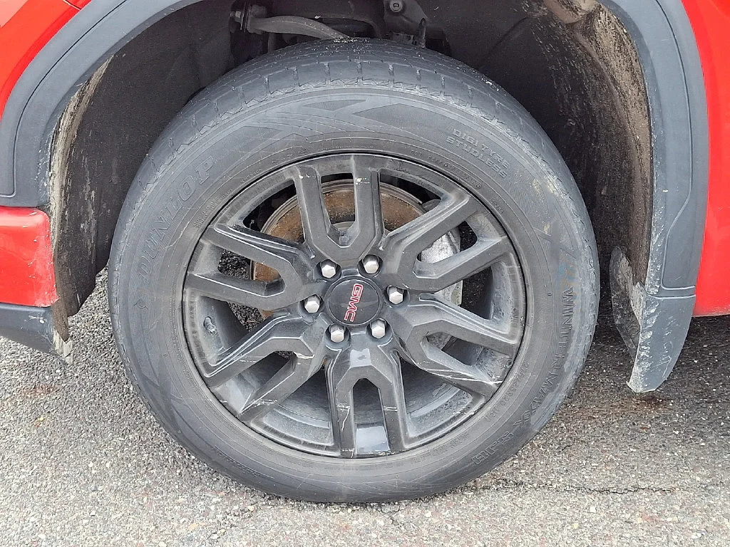 Used 2023 Red GMC Elevation image 5