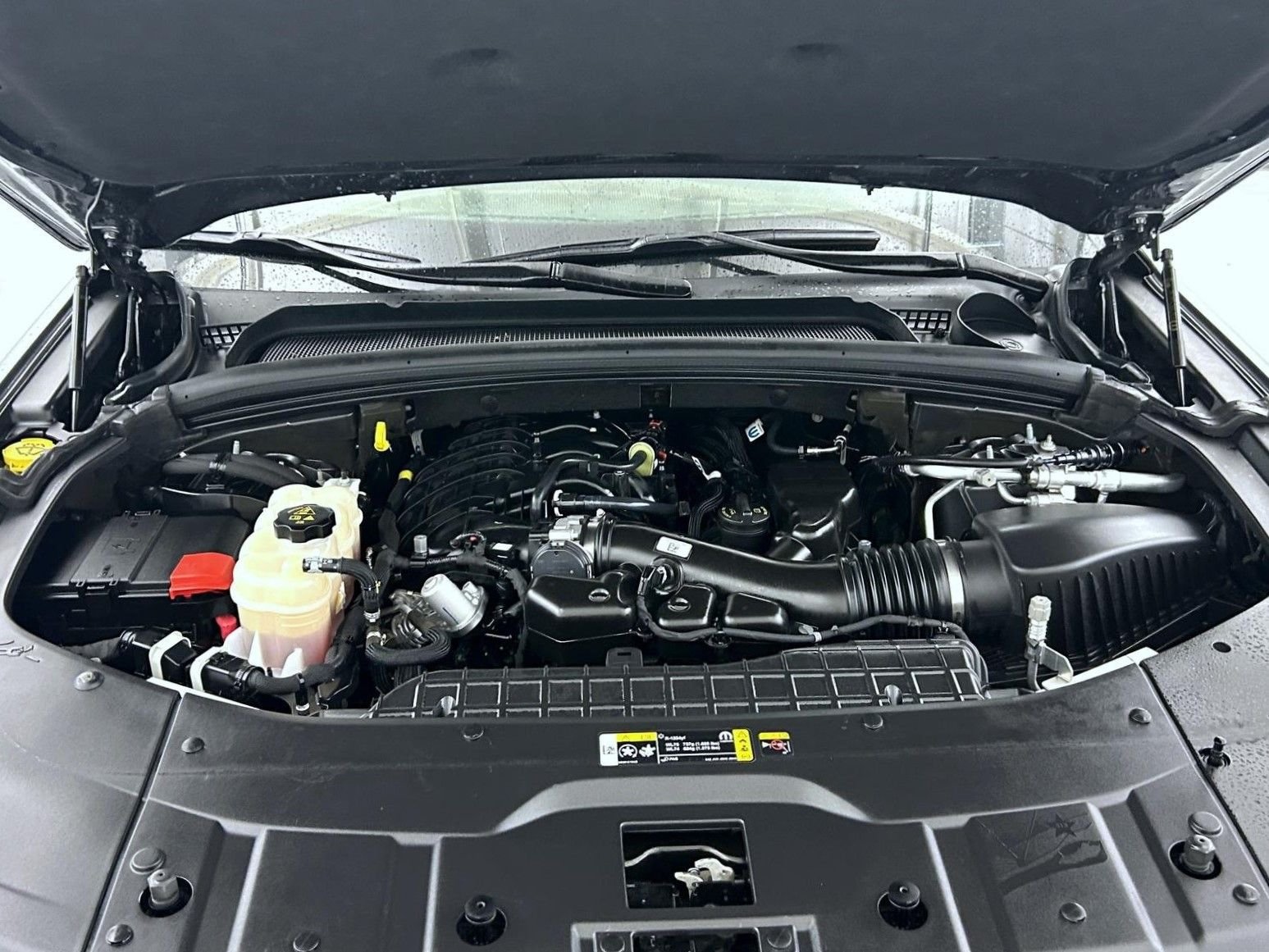 Used 2022 Gray Jeep Limited image 27