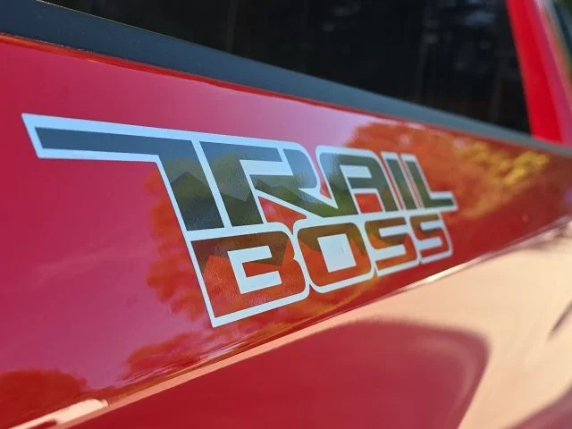 Used 2021 Red Chevrolet LT Trail Boss image 10