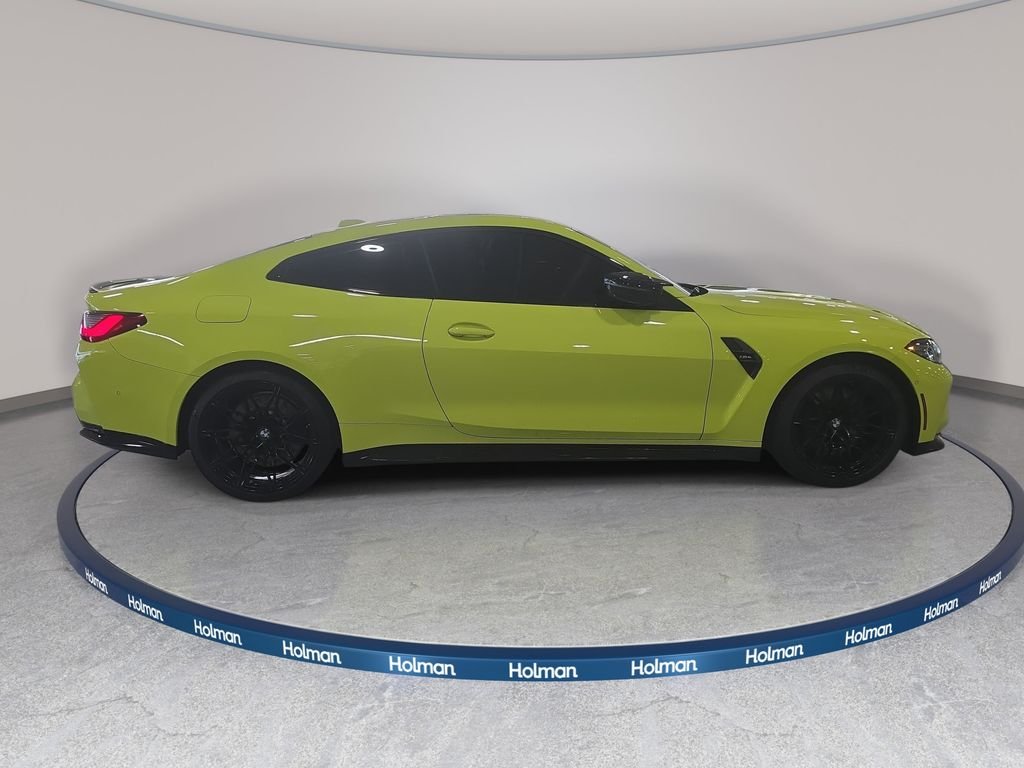 Certified Used 2024 Sao Paulo Yellow BMW  image 4