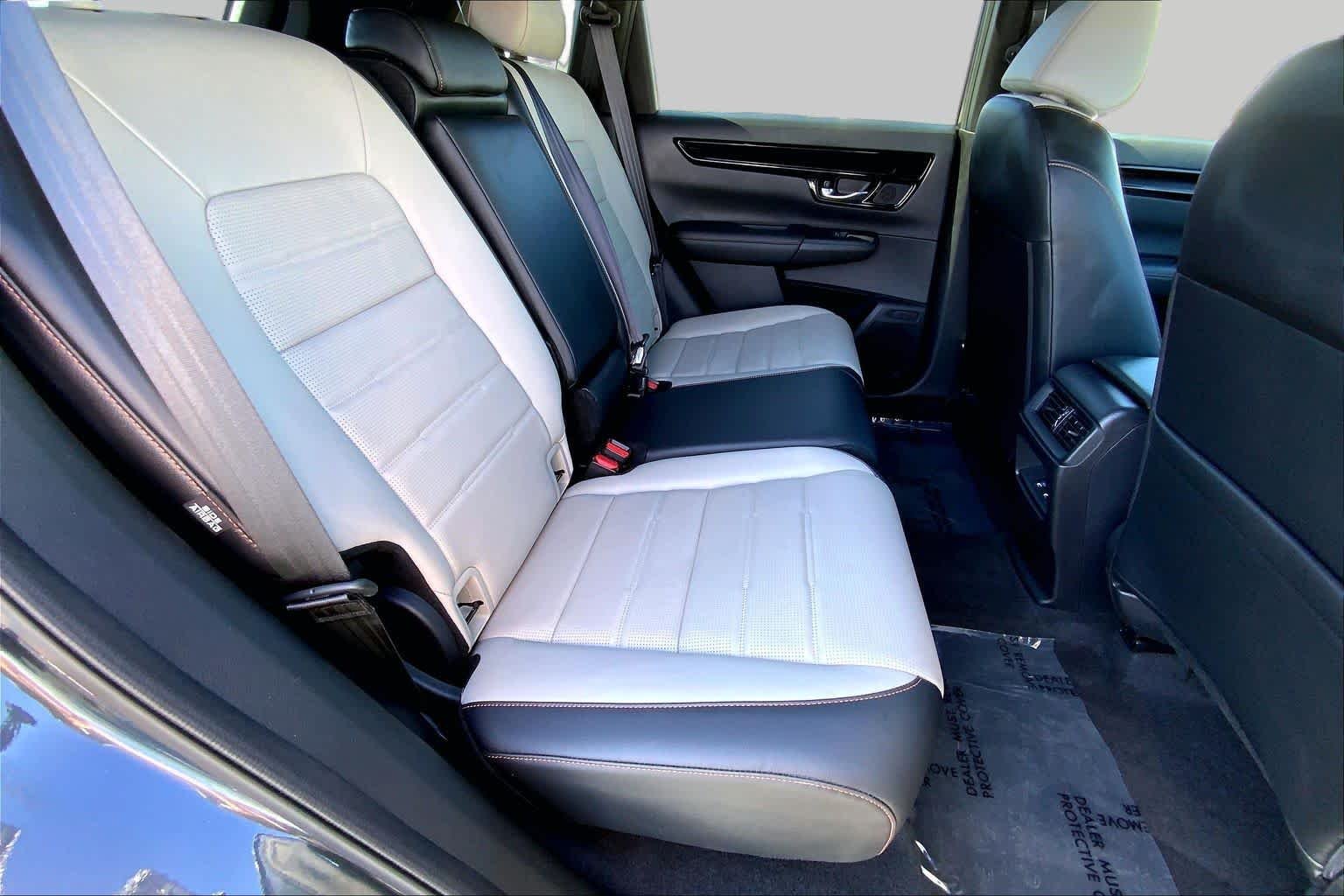 Used 2024 Meteorite Gray Metallic Honda Sport Touring image 19