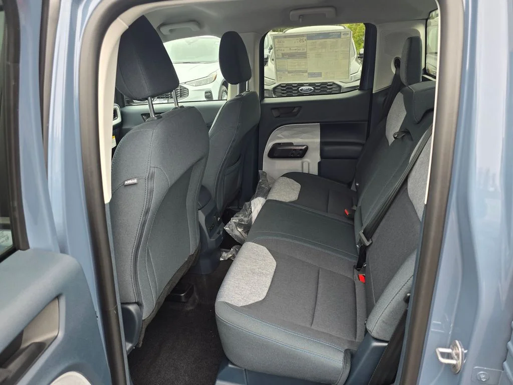 New 2025 Azure Gray Metallic Tri-Coat Ford XLT image 14