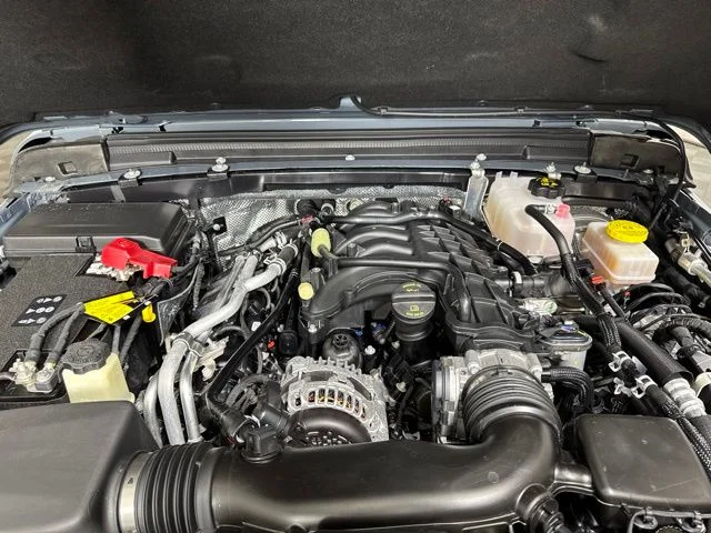 Used 2025 Gray Jeep Rubicon image 9