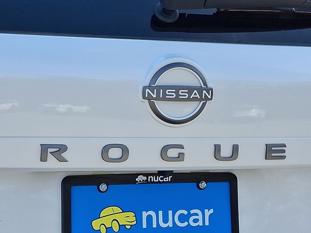 New 2026 Everest White Pearl TriCoat Nissan SV image 20