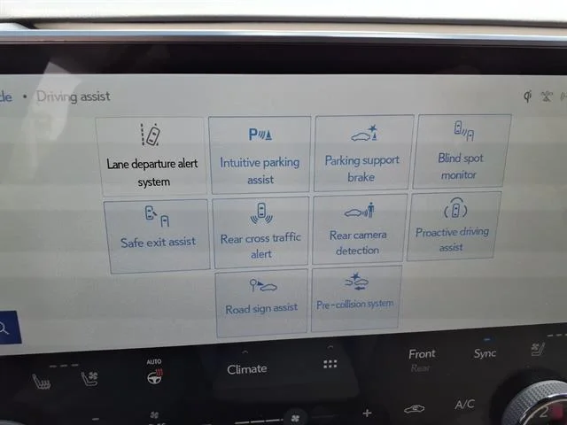 Used 2023 Iridium Lexus Luxury image 11