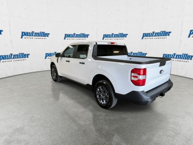Used 2025 Oxford White Ford XLT image 8