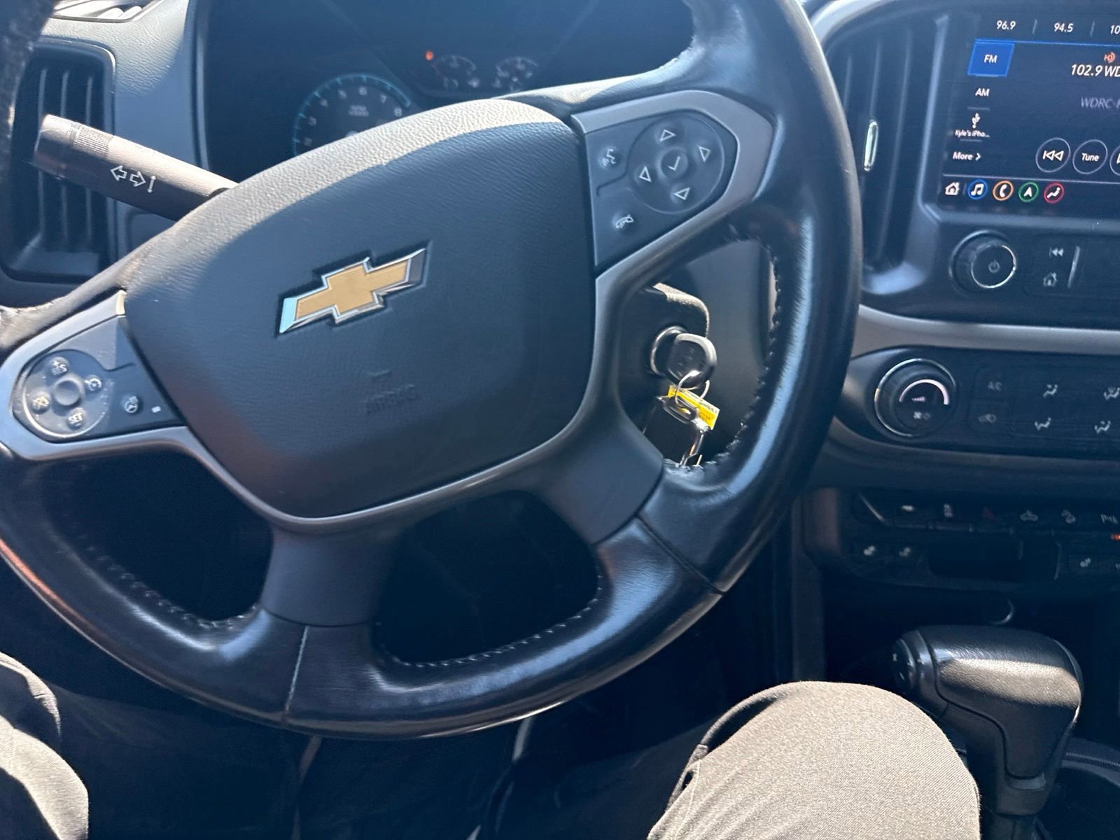 Used 2021 Black Chevrolet Z71 Midnight Edition with Technology Package image 20