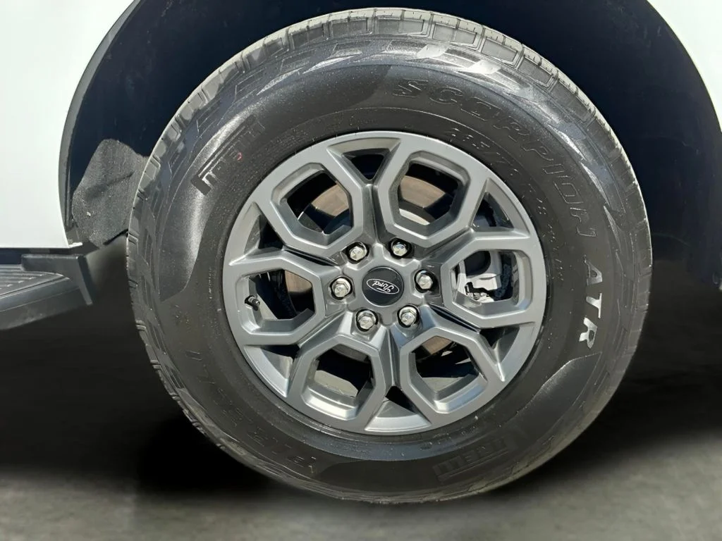 Used 2025 White Ford Active image 23