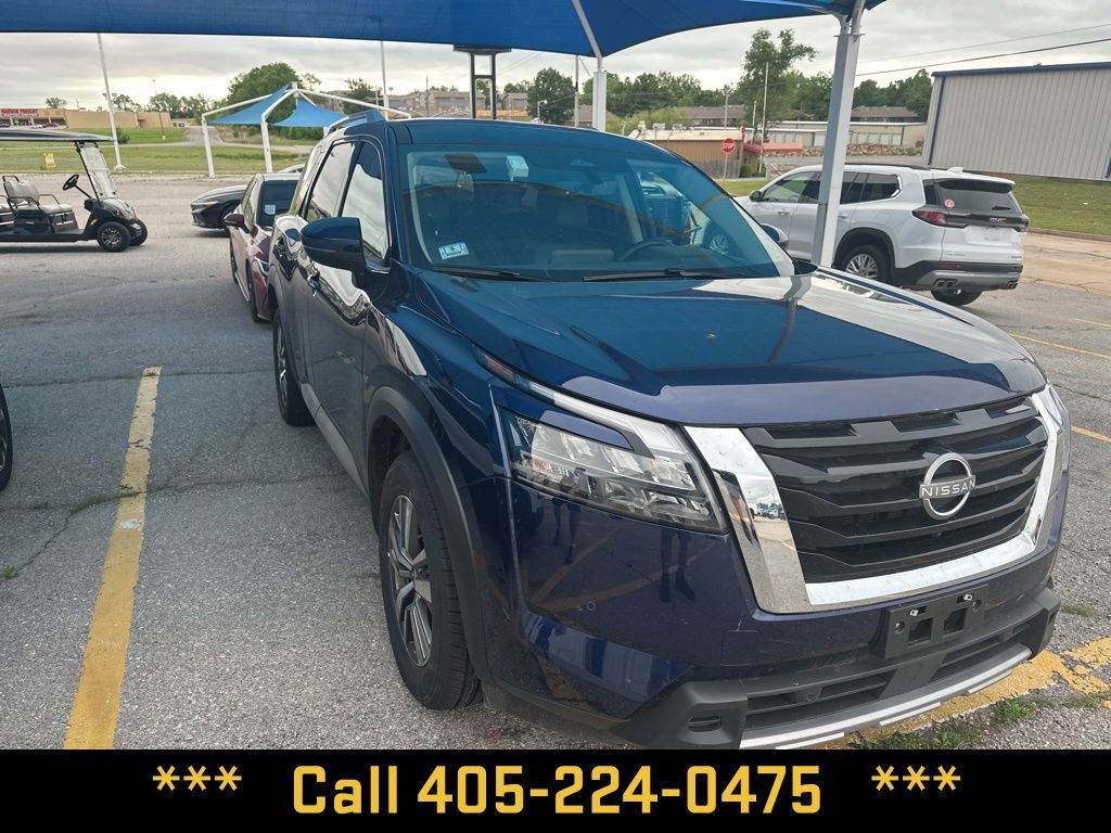 Used 2025  Nissan SL image 37
