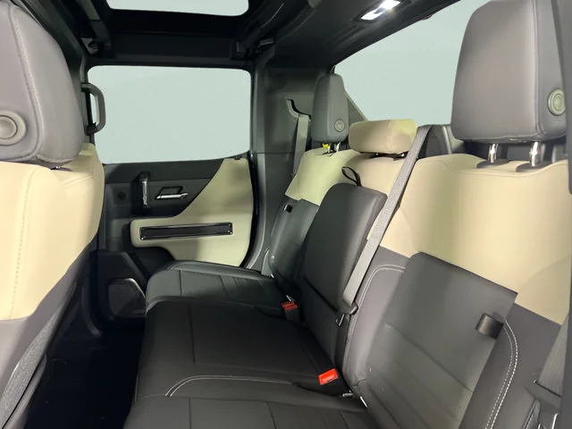 2026 GMC HUMMER EV 2X - Photo 30