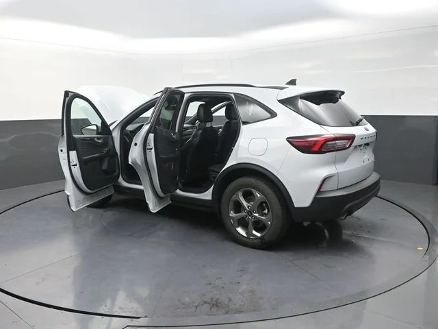 Used 2025 Silver Ford ST-Line Select image 43