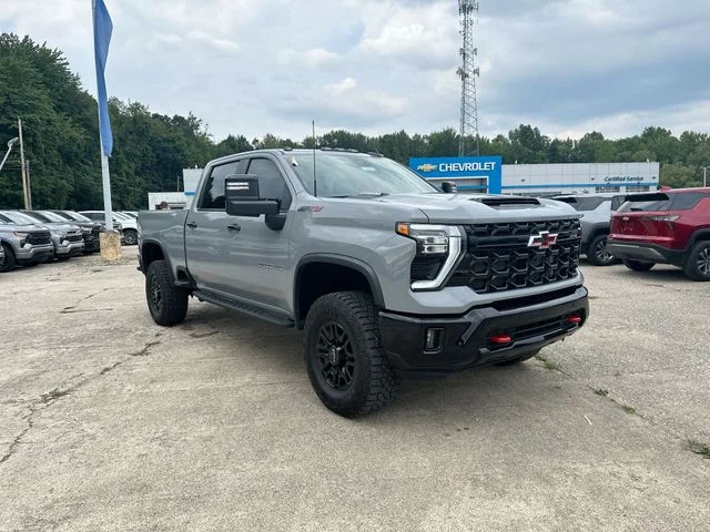 Used 2025 Gray Chevrolet ZR2 image 11