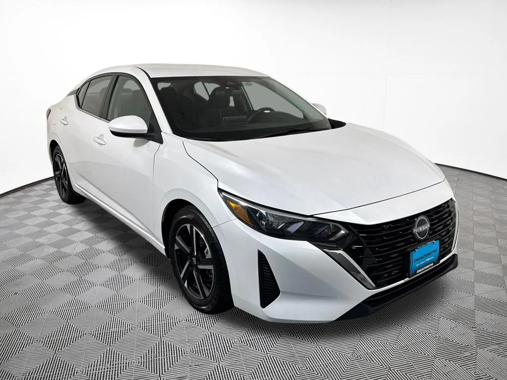 Used 2024 White Nissan SV image 4