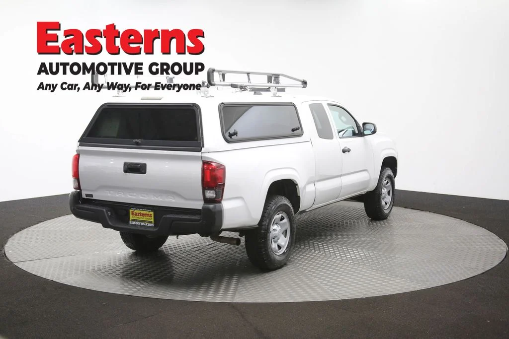 Used 2020 White Toyota SR image 37