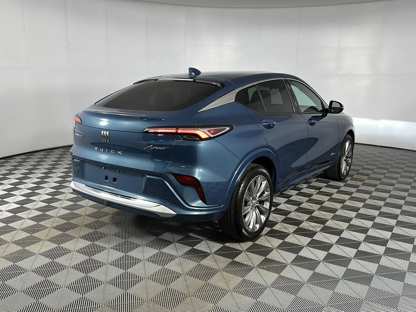 Used 2024 Ocean Blue Metallic Buick Avenir image 28