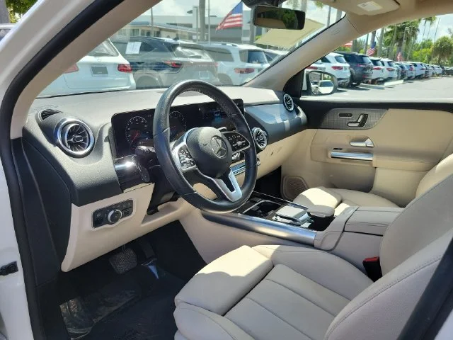 Used 2022  Mercedes-Benz GLA 250 image 15