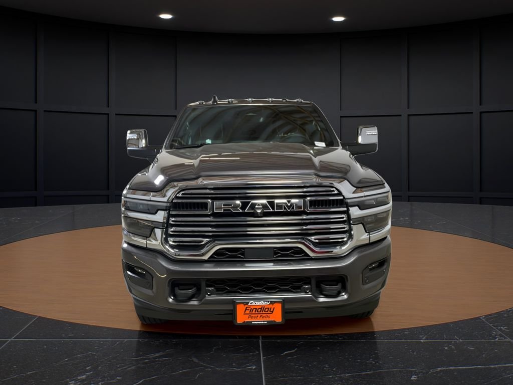New 2026 Granite Crystal Metallic Clear-Coat Exterior Paint RAM Laramie image 8