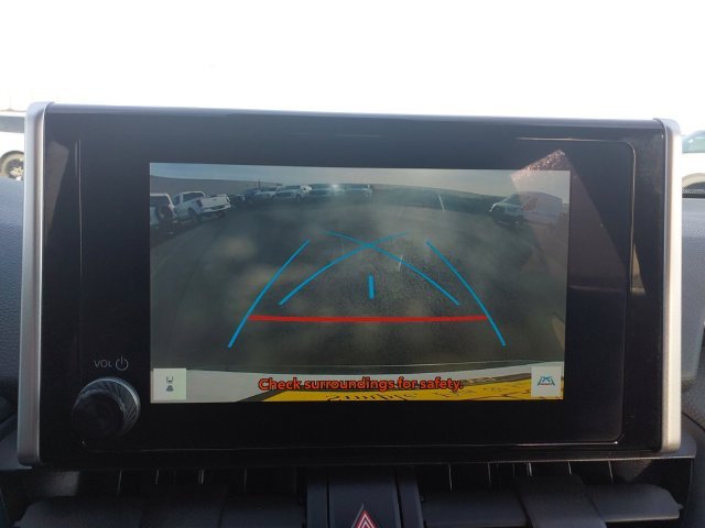 Used 2025 White Toyota XLE image 16
