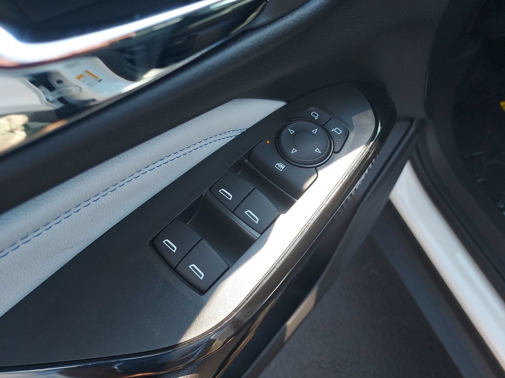 New 2026 Summit White Chevrolet LT image 11