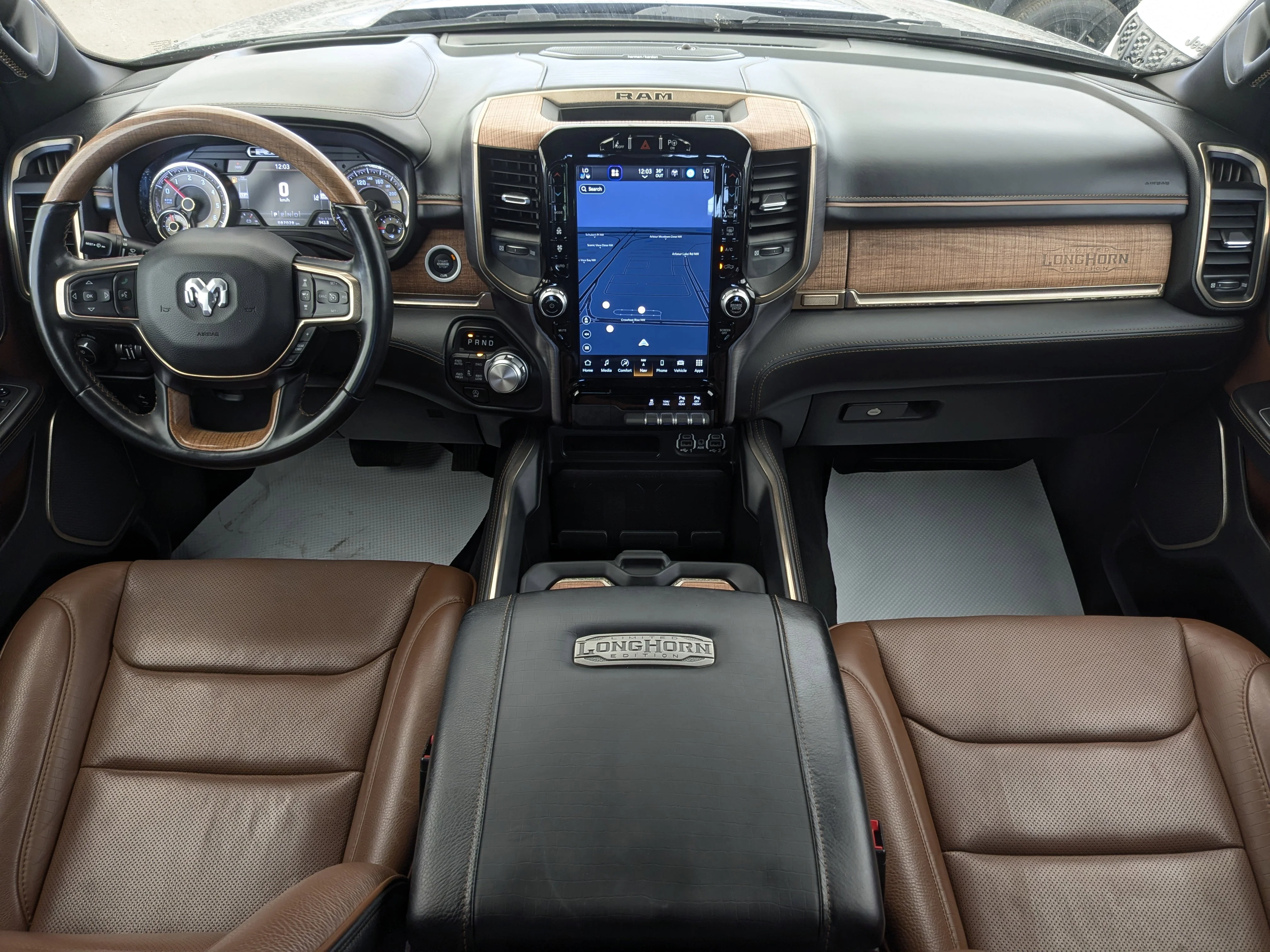 Used 2022 Black RAM Limited Longhorn - Level I - Dual Pane Sunroof - Leather - Harman/Kardon Audio - Advanced Safety & M image 26
