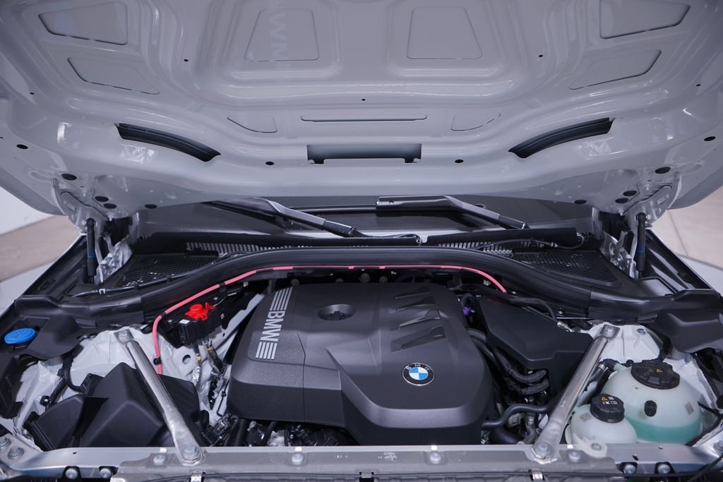 New 2026 Alpine White BMW 30 xDrive image 14