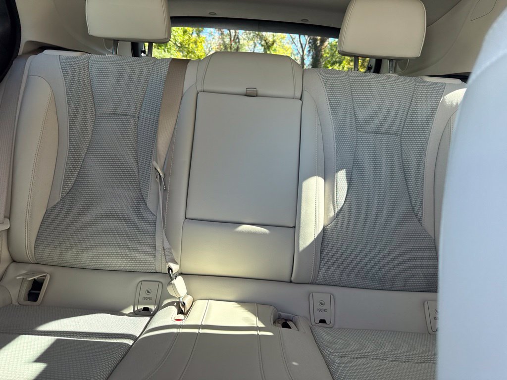 Used 2023 Gray Buick Preferred image 24