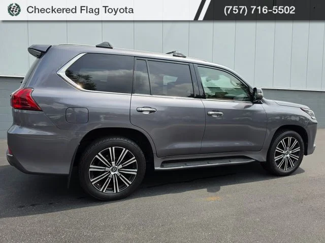 Used 2018 Nebula Gray Pearl Lexus 570 image 8
