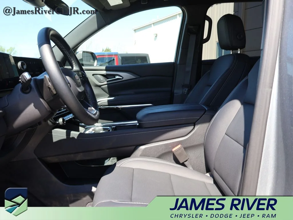 Used 2026 Gray Chevrolet LT image 24